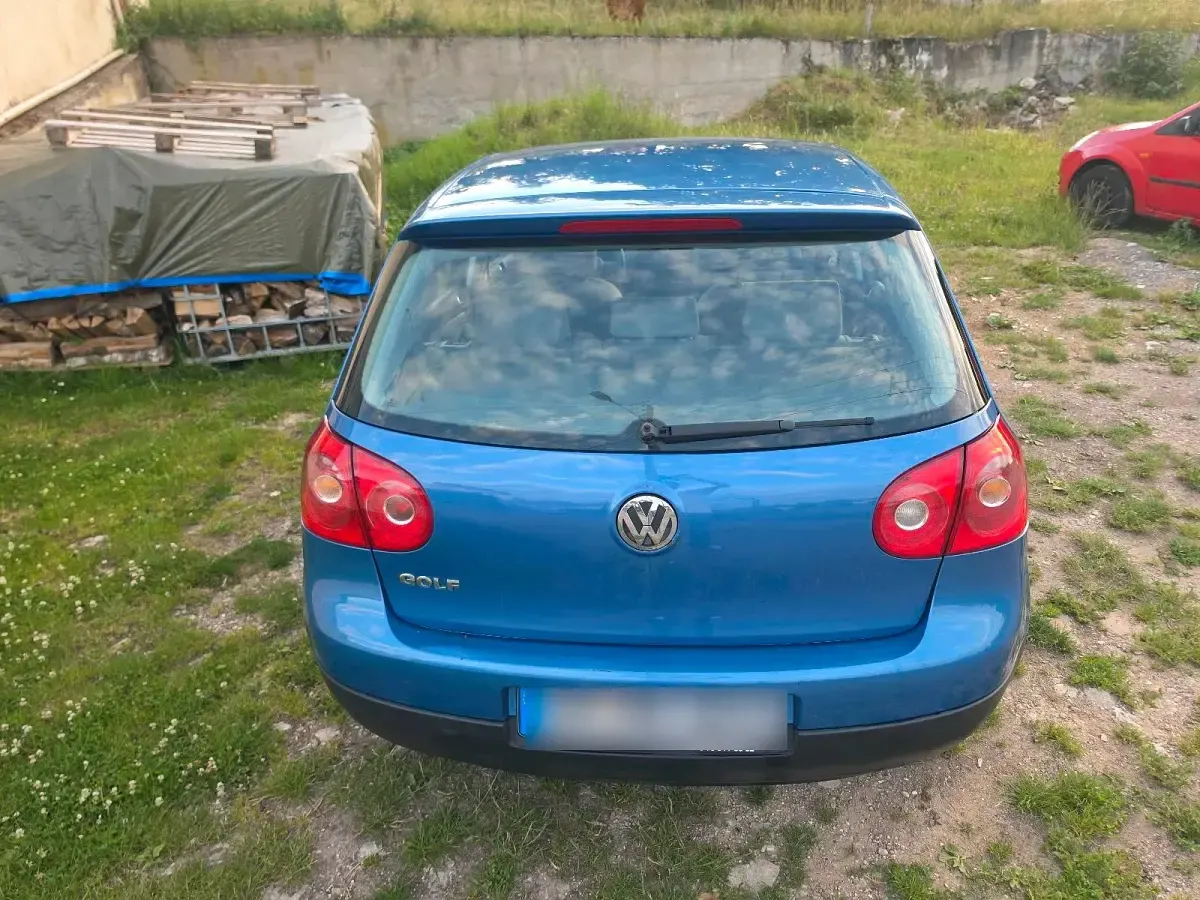 Gebraucht VW Golf IV 75 PS (55 kW) 2005 Blau Limousine