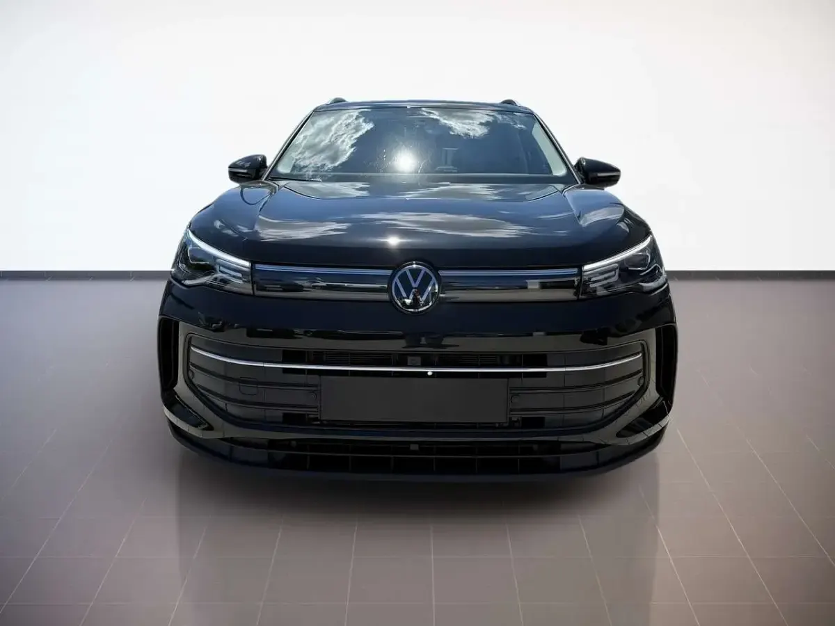 Neu VW Tiguan 193 PS (141 kW) 2026 Grenadillschwarz SUV