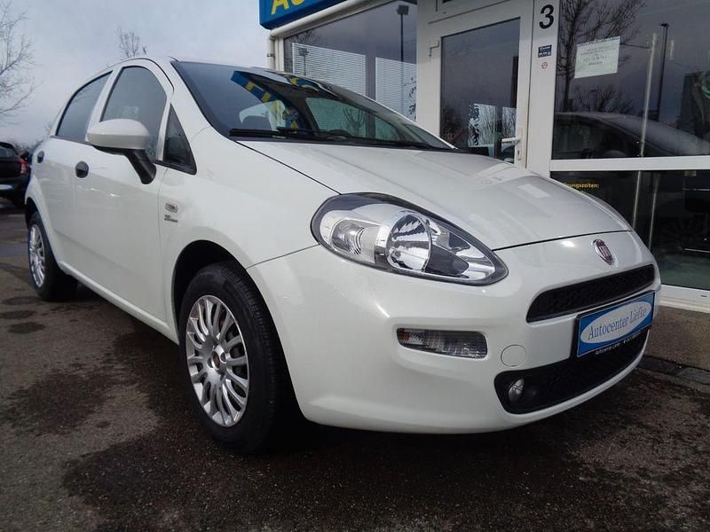 Gebraucht Fiat Punto Mystyle 69 PS (50 kW) 2017 Weiß Kleinwagen