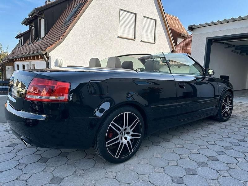 Gebraucht Audi A4 Cabriolet 163 PS (119 kW) 2007 Schwarz Cabrio