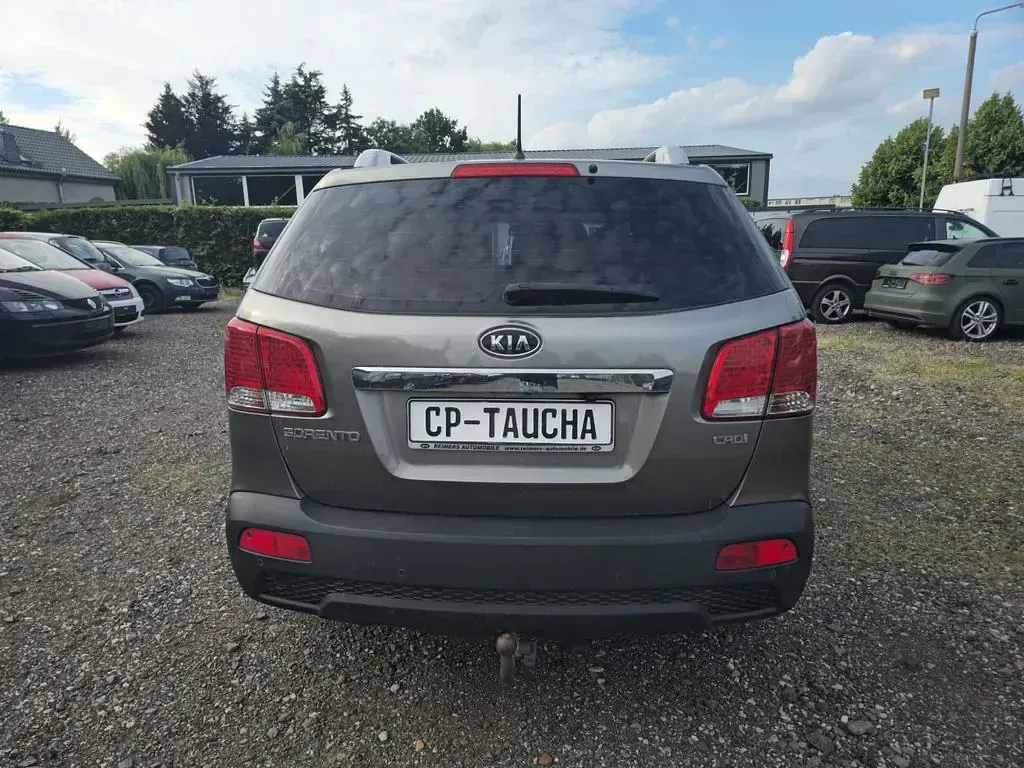 Gebraucht Kia Sorento Vision 197 PS (144 kW) 2011 Silber SUV