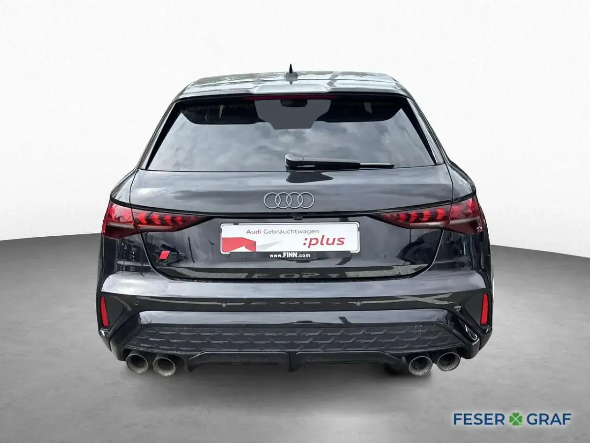 Gebraucht Audi S3 333 PS (244 kW) 2025 Mythosschwarz metallic Limousine