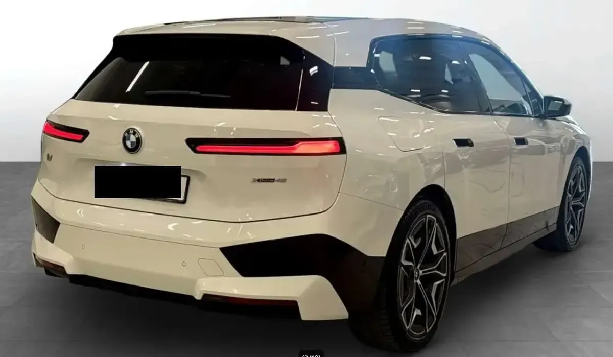 Gebraucht BMW iX Sport Line 484 kW (659 PS) 2022 Alpinweiss iii SUV