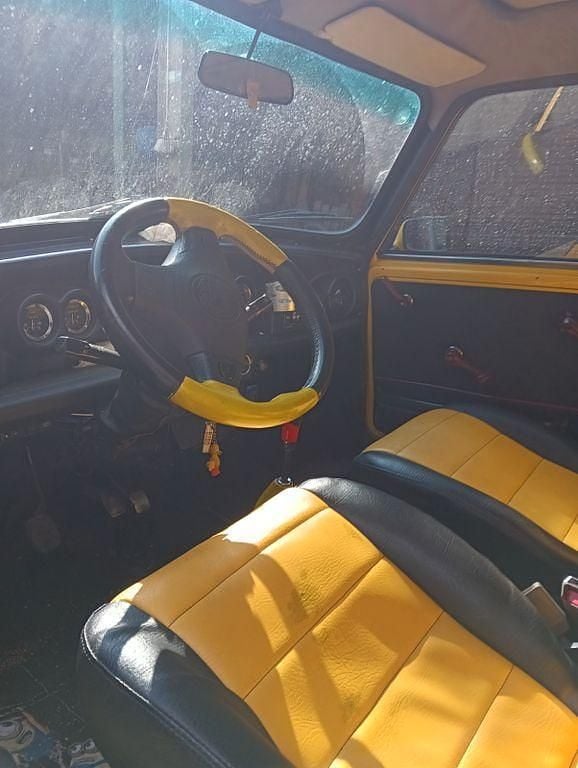 Gebraucht Mini 1300 63 PS (46 kW) 1989 Gelb Kleinwagen