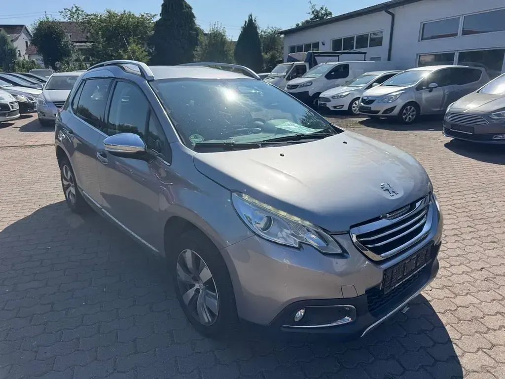 Gebraucht Peugeot 2008 120 PS (88 kW) 2014 Grau SUV