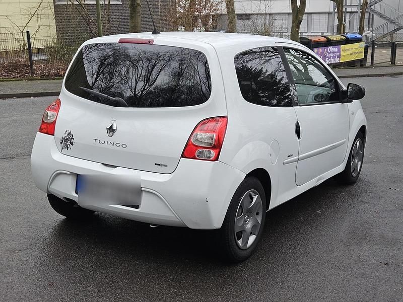 Gebraucht Renault Twingo 75 PS (55 kW) 2010 Weiß Kleinwagen