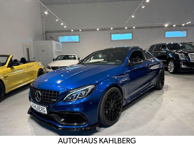 Blau Gebraucht 2018 Mercedes C63S AMG AMG Coupé | 60.900 € (Fairer Preis) - Bild 1/4