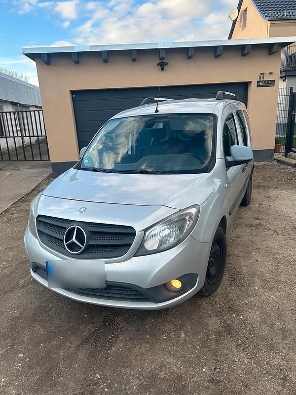 Silber Gebraucht 2013 Mercedes Citan 109 Limousine | 6.700 € (Guter Preis) - Bild 1/4