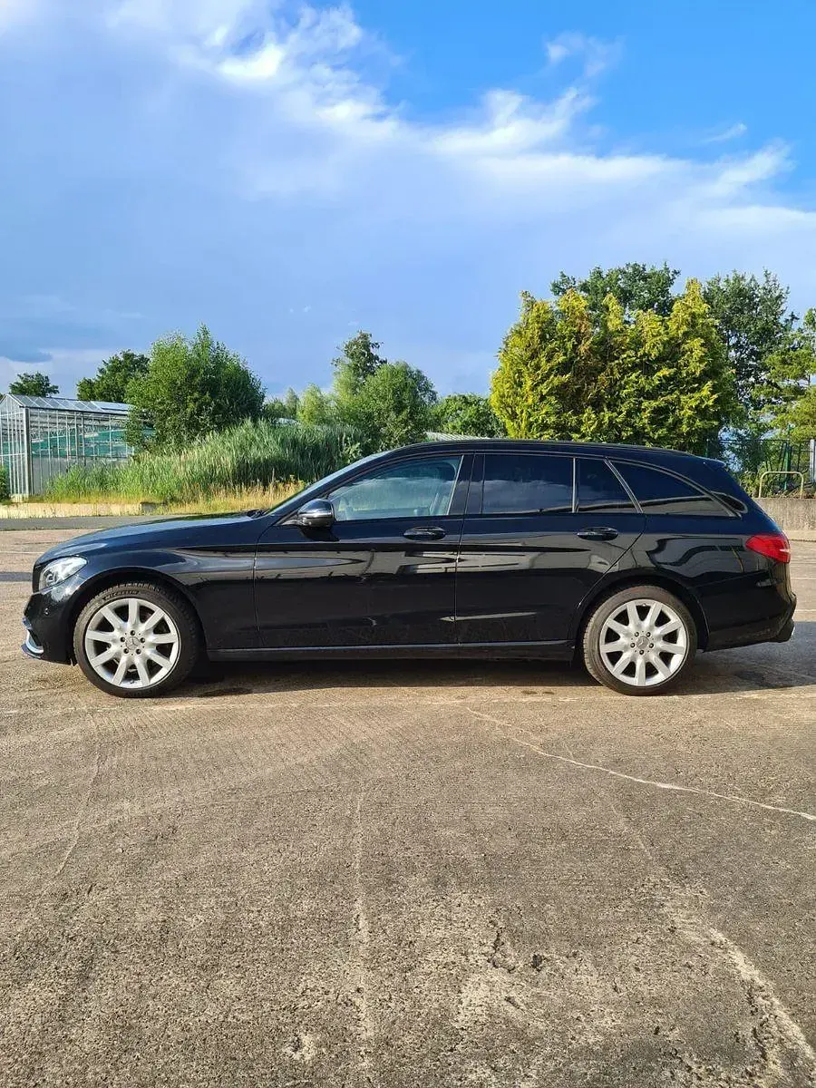 Gebraucht Mercedes C250 AMG 204 PS (150 kW) 2015 Schwarz Kombi