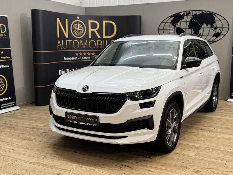 Moonweiss metallic (metallic) Gebraucht 2022 Skoda Kodiaq SUV | 32.699 € (Etwas zu teuer) - Bild 1/3