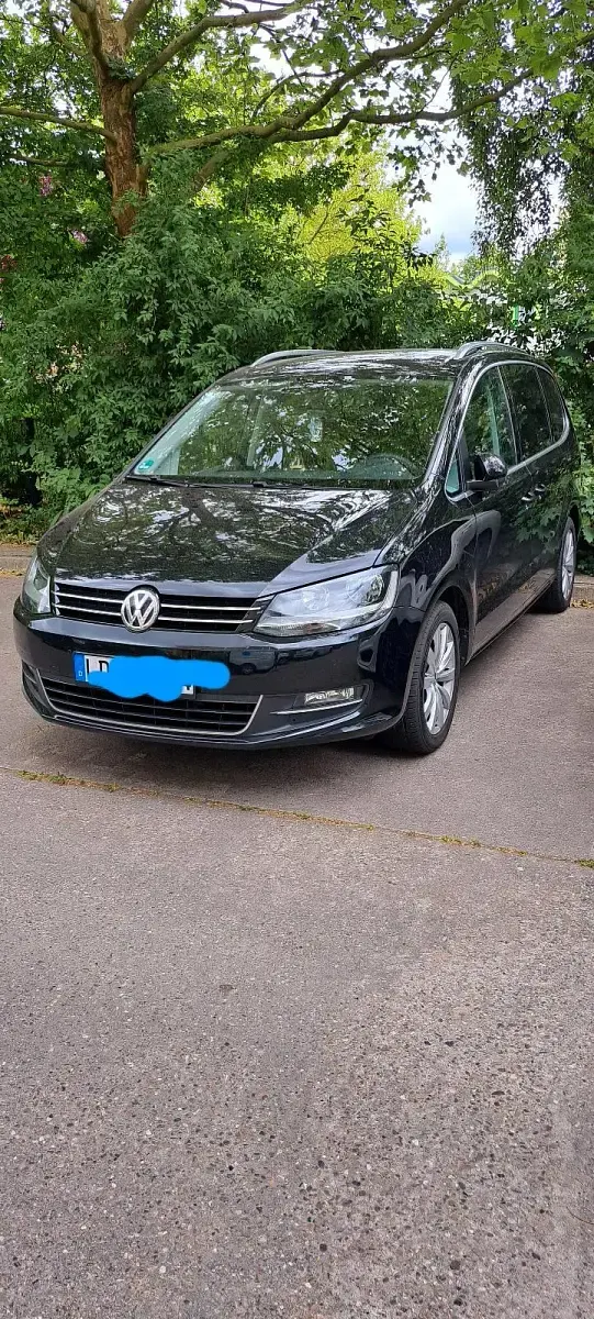 Gebraucht VW Sharan Highline 150 PS (110 kW) 2018 Schwarz Van / Kleinbus