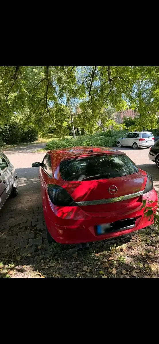 Gebraucht Opel Astra 150 PS (110 kW) 2007 Rot Coupé