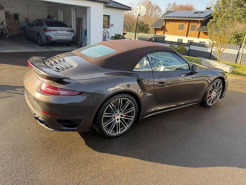 Gebraucht Porsche 991 521 PS (383 kW) 2015 Braun Cabrio