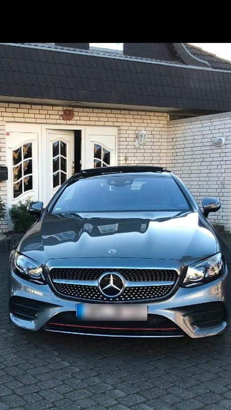 Gebraucht Mercedes E450 400 PS (294 kW) 2019 Grau Coupé