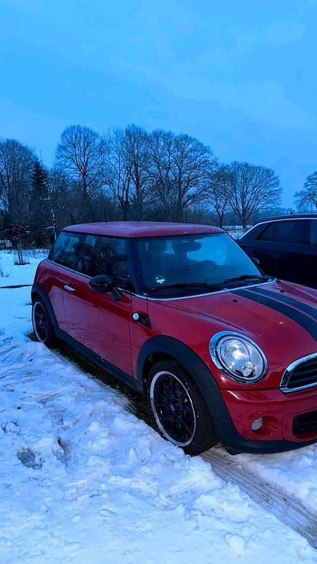 Gebraucht Mini ONE 75 PS (55 kW) 2007 Rot Kleinwagen