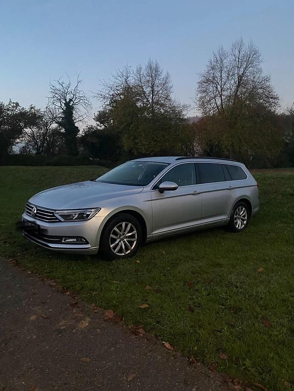 Gebraucht VW Passat 2015 Grau Kombi