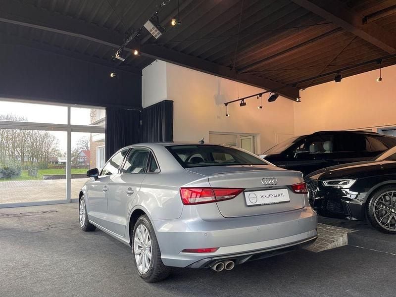 Gebraucht Audi A3 Design 150 PS (110 kW) 2020 Silber Limousine