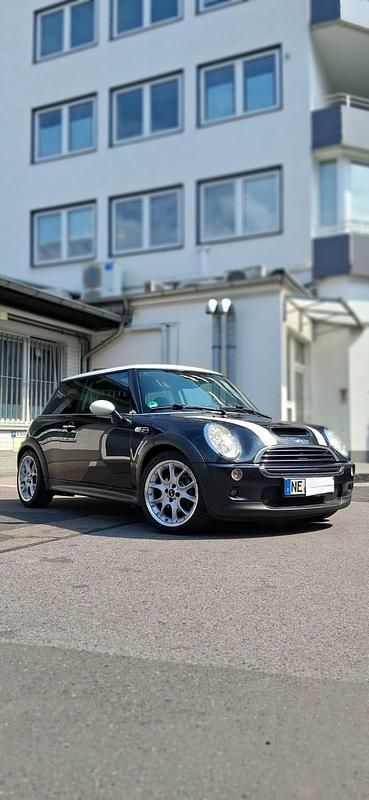 Schwarz Gebraucht 2006 Mini Cooper S Kleinwagen | 4.490 € (Fairer Preis) - Bild 1/4