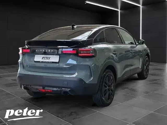 Neu Citroën C4 136 PS (100 kW) 2026 Grün SUV