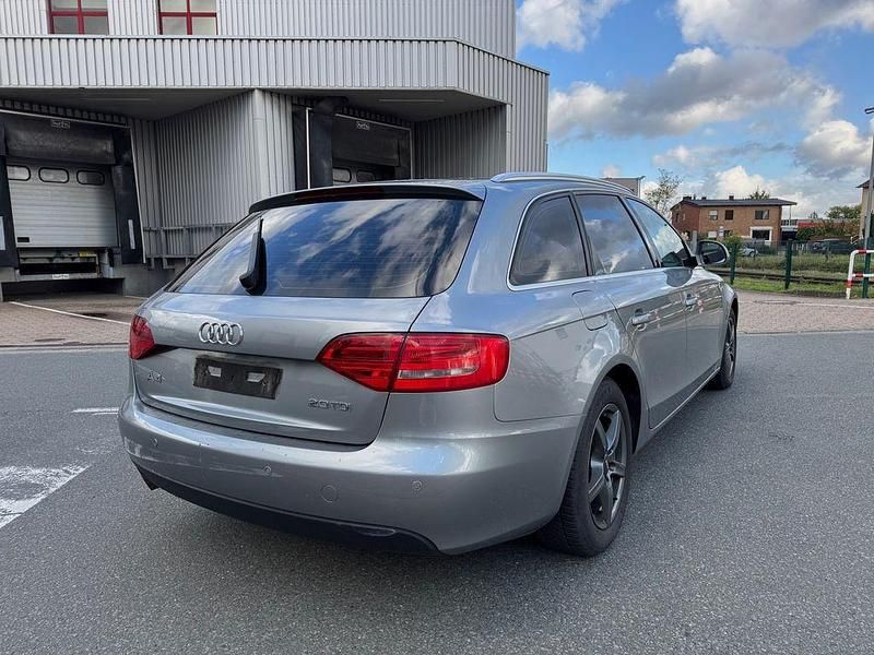 Gebraucht Audi A4 Ambition 143 PS (105 kW) 2008 Grau Kombi