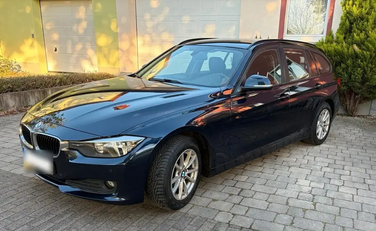 Gebraucht BMW 320 184 PS (135 kW) 2014 Blau Kombi
