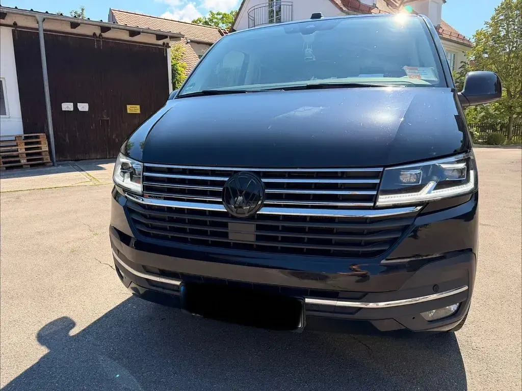 Gebraucht VW Multivan 204 PS (150 kW) 2021 Schwarz Van / Kleinbus
