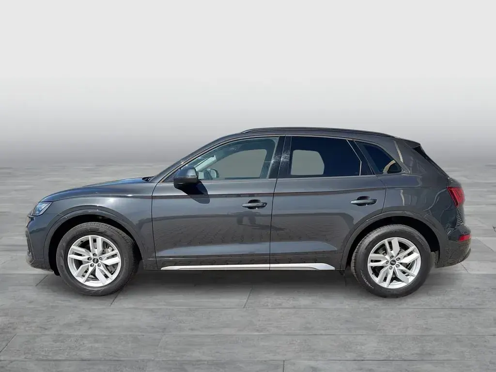 Gebraucht Audi Q5 Ambiente 163 PS (119 kW) 2022 Manhattangrau metallic SUV