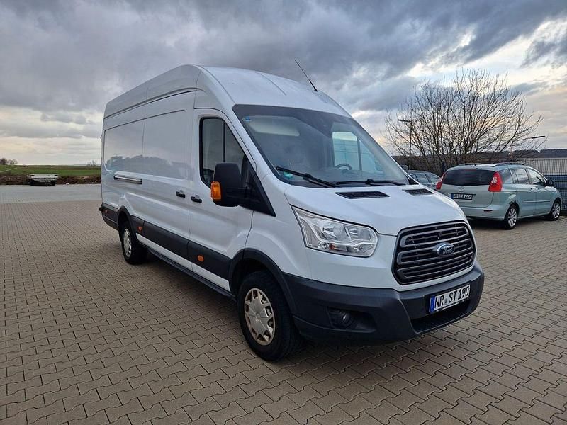 Gebraucht Ford Transit 170 PS (125 kW) 2019 Weiß Van / Kleinbus