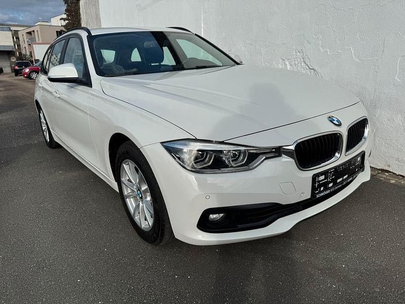 Gebraucht BMW 318 Advantage 136 PS (100 kW) 2016 Weiß Kombi