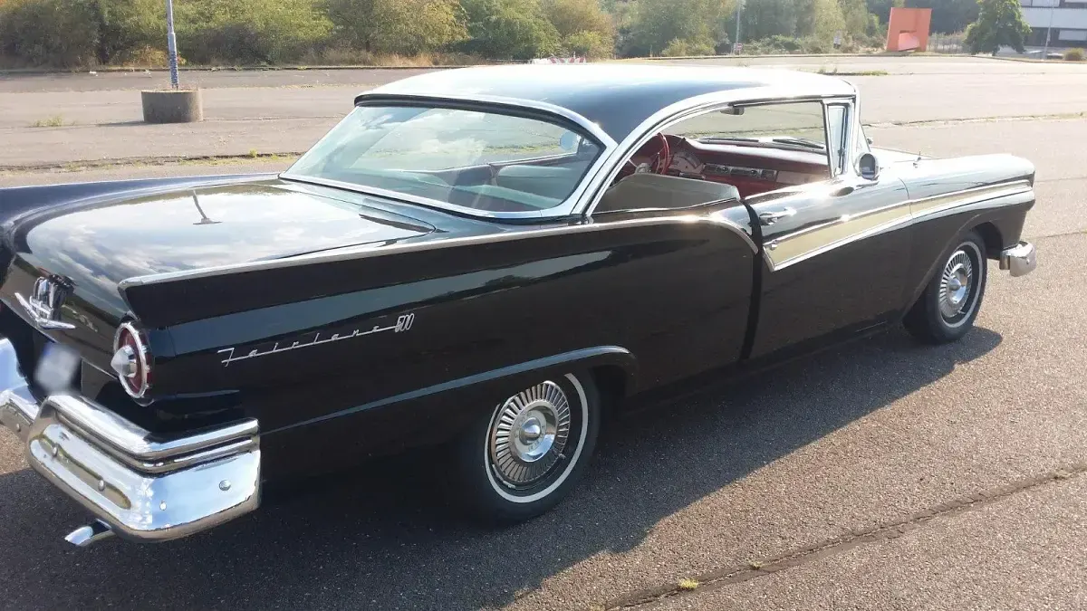 Gebraucht Ford Fairlane 225 PS (165 kW) 1957 Schwarz Coupé