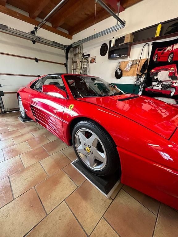 Gebraucht Ferrari 348 295 PS (216 kW) 1993 Rot Cabrio