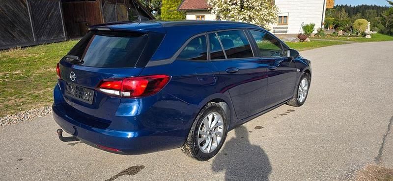 Usata Opel Astra 122 CV (89 kW) 2021 Blu Station wagon