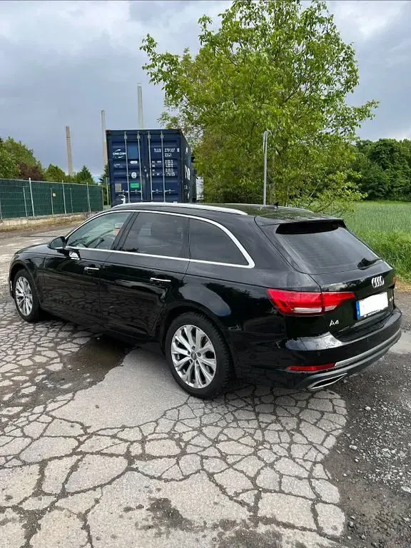 Brugt Audi A4 Ambiente 190 HK (139 kW) 2019 Sort Stationcar