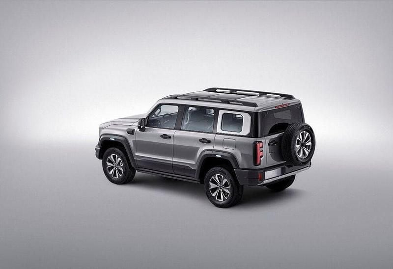 Nowe Baic BJ40 162 KM (119 kW) 2026 Szary SUV
