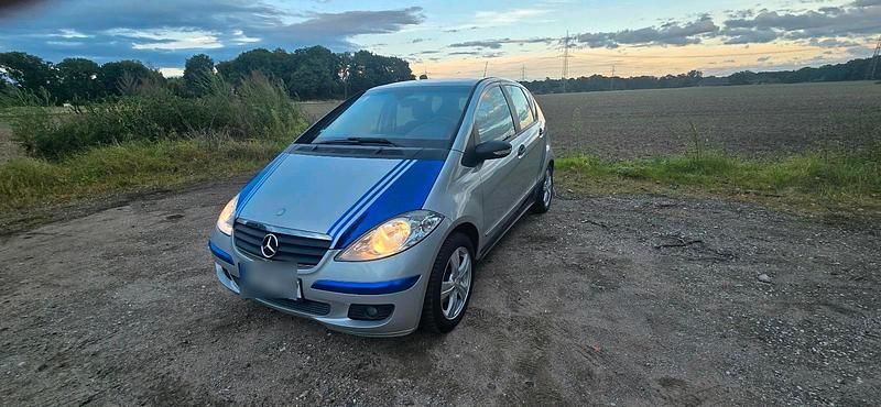 Silber Gebraucht 2006 Mercedes A150 Kleinwagen | 2.900 € (Fairer Preis) - Bild 1/4