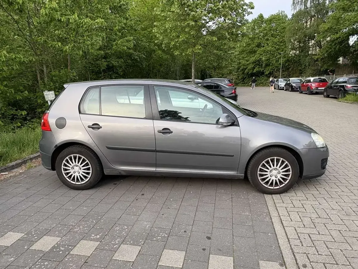 Gebraucht VW Golf IV GTI 102 PS (75 kW) 2004 Bronze Limousine