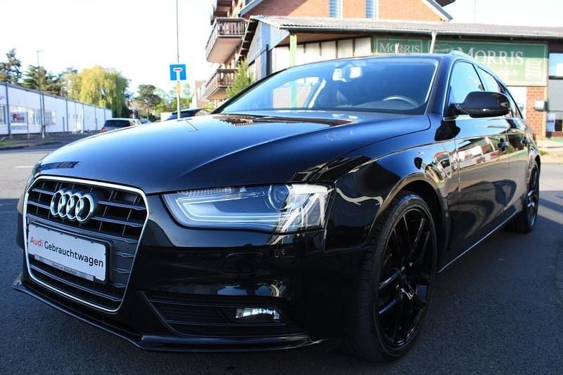 Second-hand Audi A4 Ambition 150 CP (110 kW) 2015 Negru Break