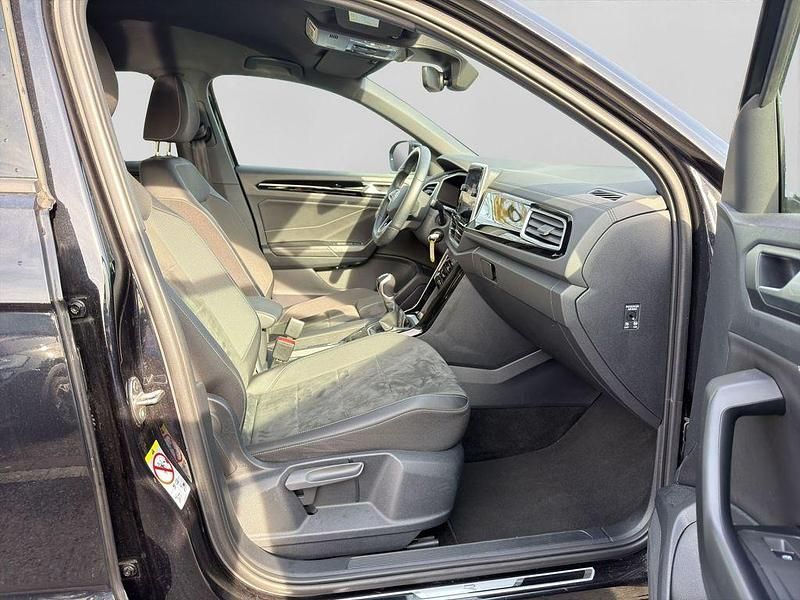 Gebraucht VW T-Roc Active 110 PS (80 kW) 2023 Schwarz SUV