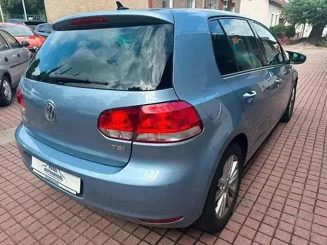 Gebraucht VW Golf VI Style 105 PS (77 kW) 2012 Andere Limousine