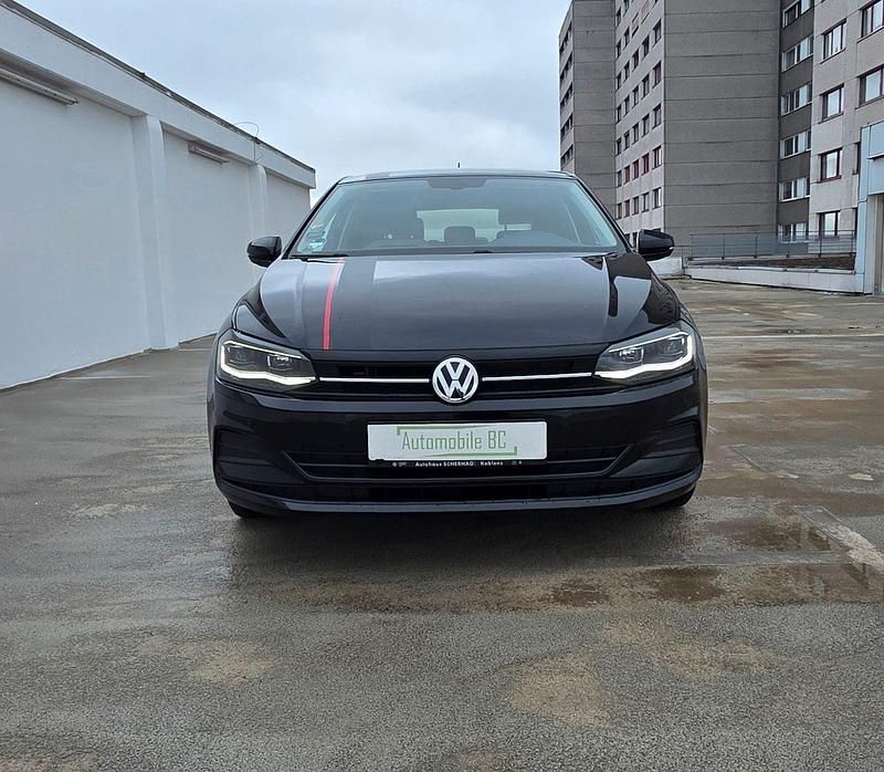 Gebraucht VW Polo Beats 95 PS (69 kW) 2017 Schwarz Kleinwagen