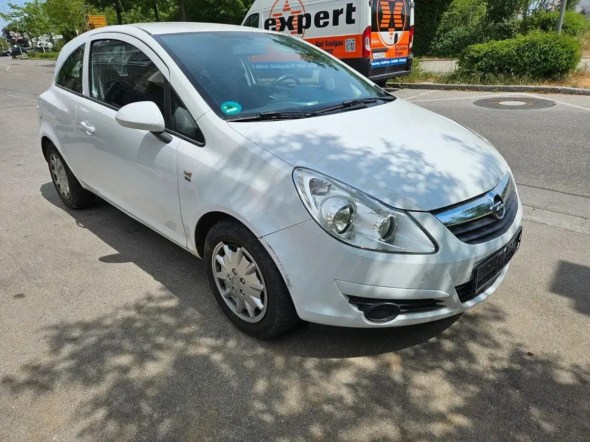 Brugt Opel Corsa 80 HK (58 kW) 2009 Hvid Hatchback