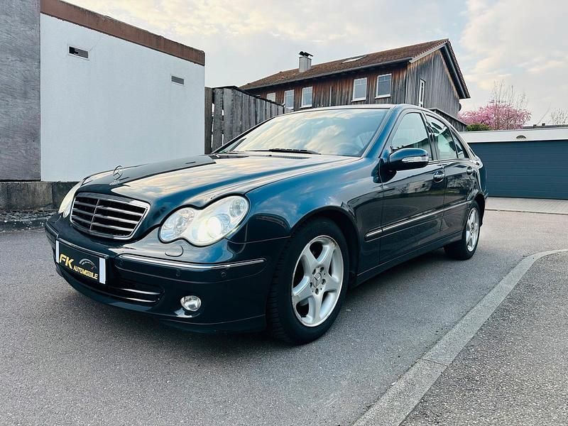 Gebraucht Mercedes C180 143 PS (105 kW) 2005 Limousine