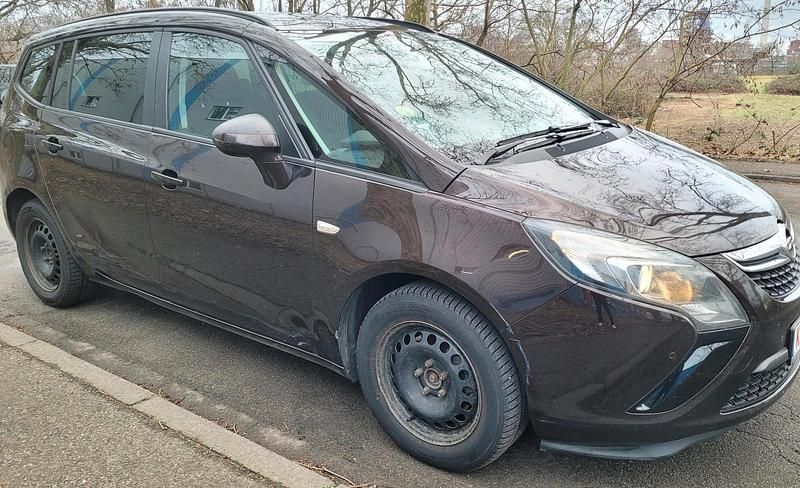 Gebraucht Opel Zafira Tourer 120 PS (88 kW) 2012 Braun Van / Kleinbus