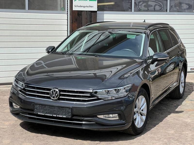 Gebraucht VW Passat Business 150 PS (110 kW) 2020 Grau Kombi