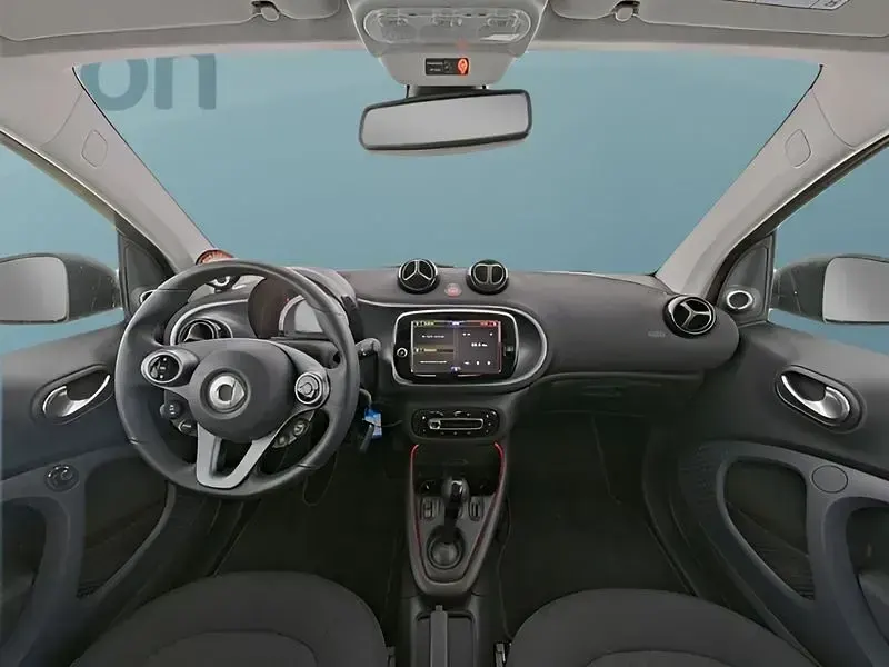 Gebraucht Smart ForTwo Coupé Passion 60 kW (82 PS) 2024 Grau Kleinwagen