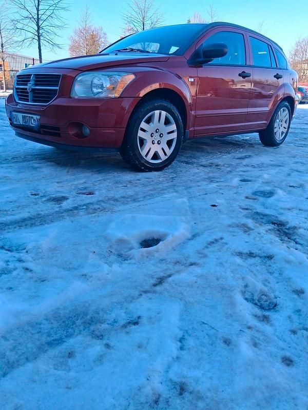 Rot Gebraucht 2006 Dodge Caliber Kleinwagen | 4.000 € - Bild 1/4