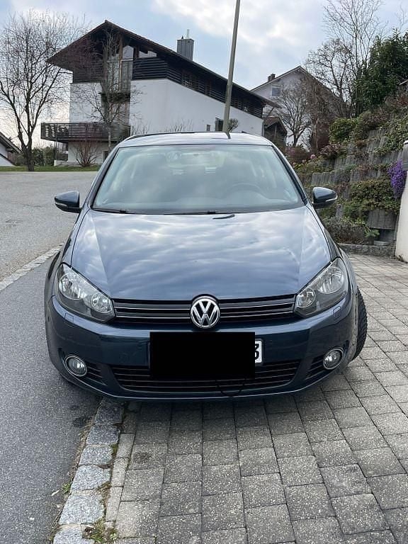 Gebraucht VW Golf VI Trendline 80 PS (58 kW) 2009 Blau Kleinwagen
