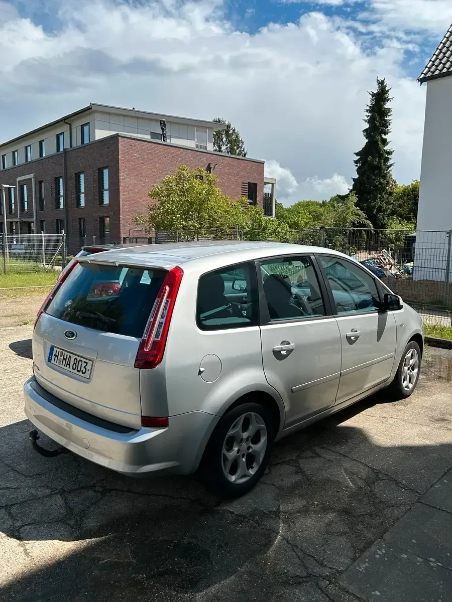 Gebraucht Ford C-MAX Titanium 125 PS (91 kW) 2009 Silber Van / Kleinbus