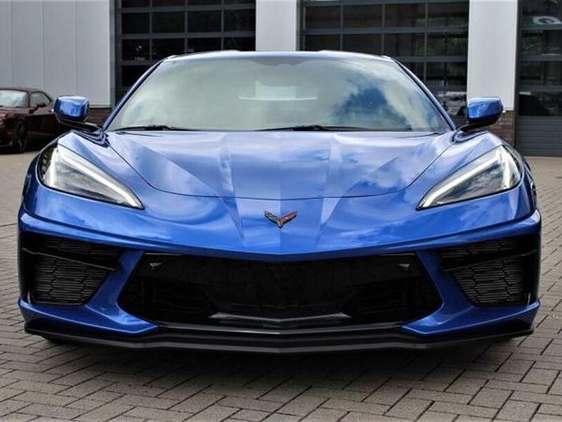Używany Corvette C8 481 KM (353 kW) 2022 Niebieski Kabriolet