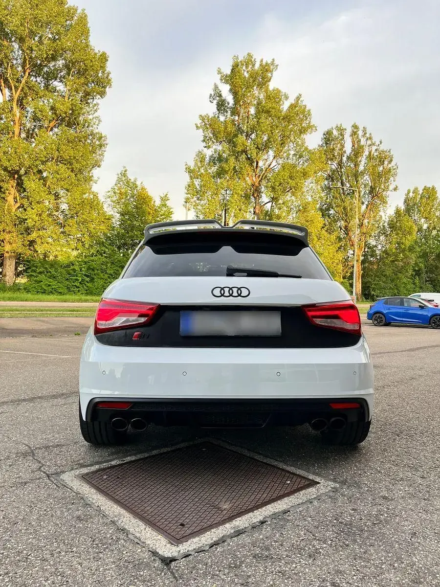 Gebraucht Audi S1 Sportback Sport 231 PS (169 kW) 2015 Weiß Kleinwagen